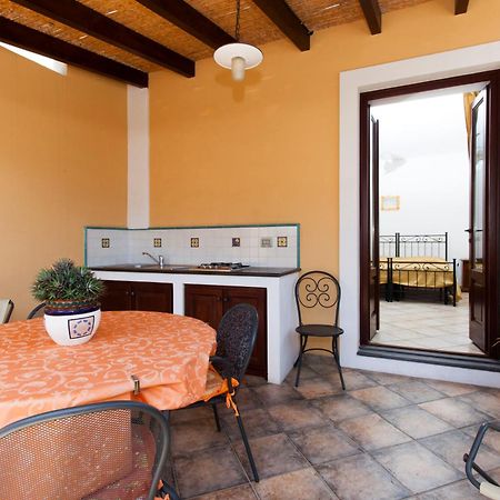 ליפארי Residence Marina Corta מראה חיצוני תמונה